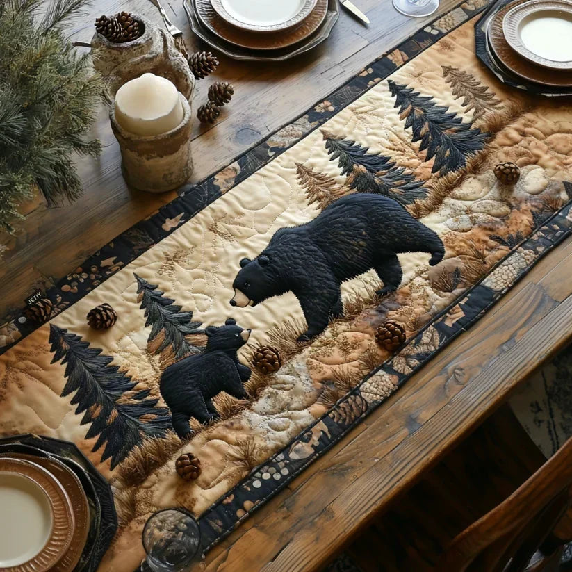 Chemin de table matelassé - La famille des ours noirs