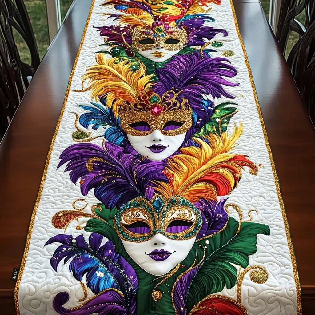 Chemin de table rembourré - Masques de carnaval